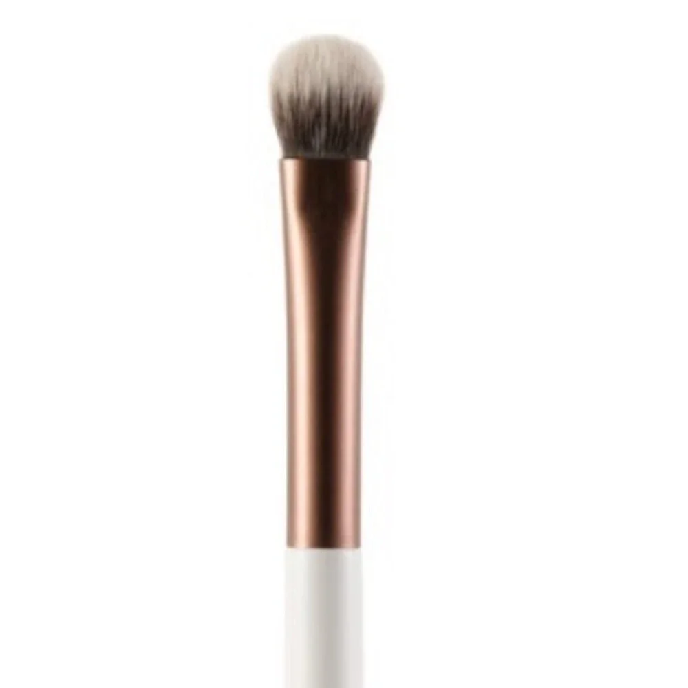 Firma Beauty Wide Eyeshadow Blender Brush #204